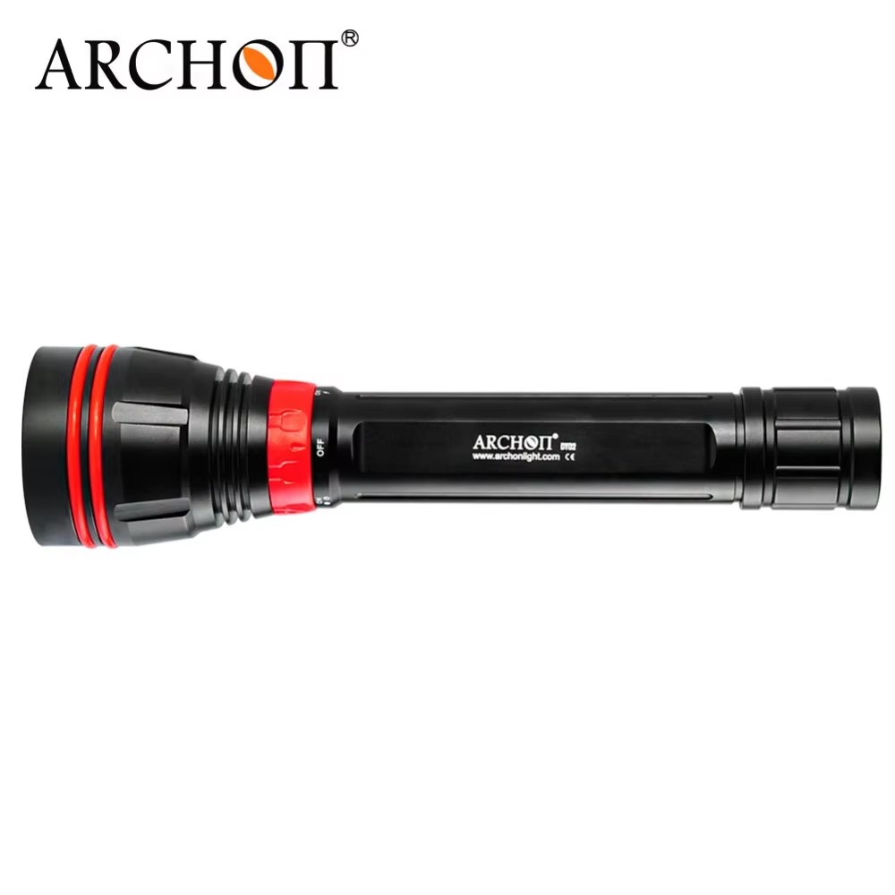 4000LM 4LED 100M防水ダイビングライト スキュ - Underwater Flashlight のレビューと価格